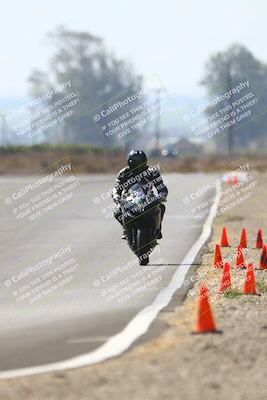 media/Sep-20-2025-TrackDaz (Sat) [[27f0cde673]]/C Group/240pm (Turn 9)/